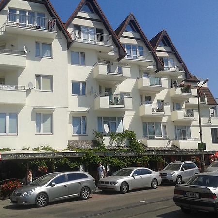 Apartament Portowy Z Garazem, Ul Towarowa Колобжег Номер фото