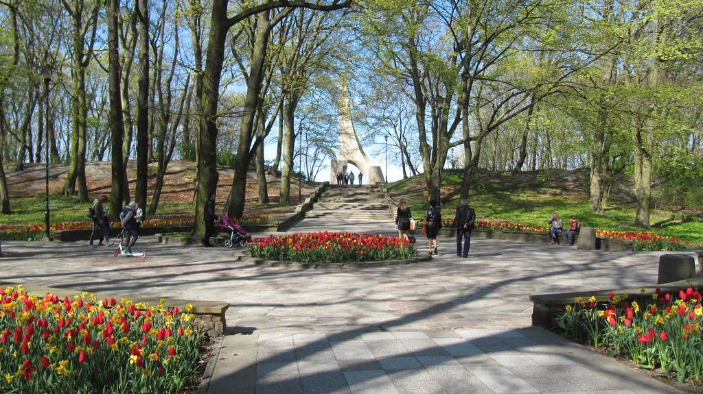 Apartament Portowy Z Garazem, Ul Towarowa Колобжег Экстерьер фото